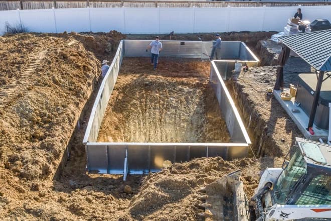 Best Materials for Long-Lasting Pool Construction