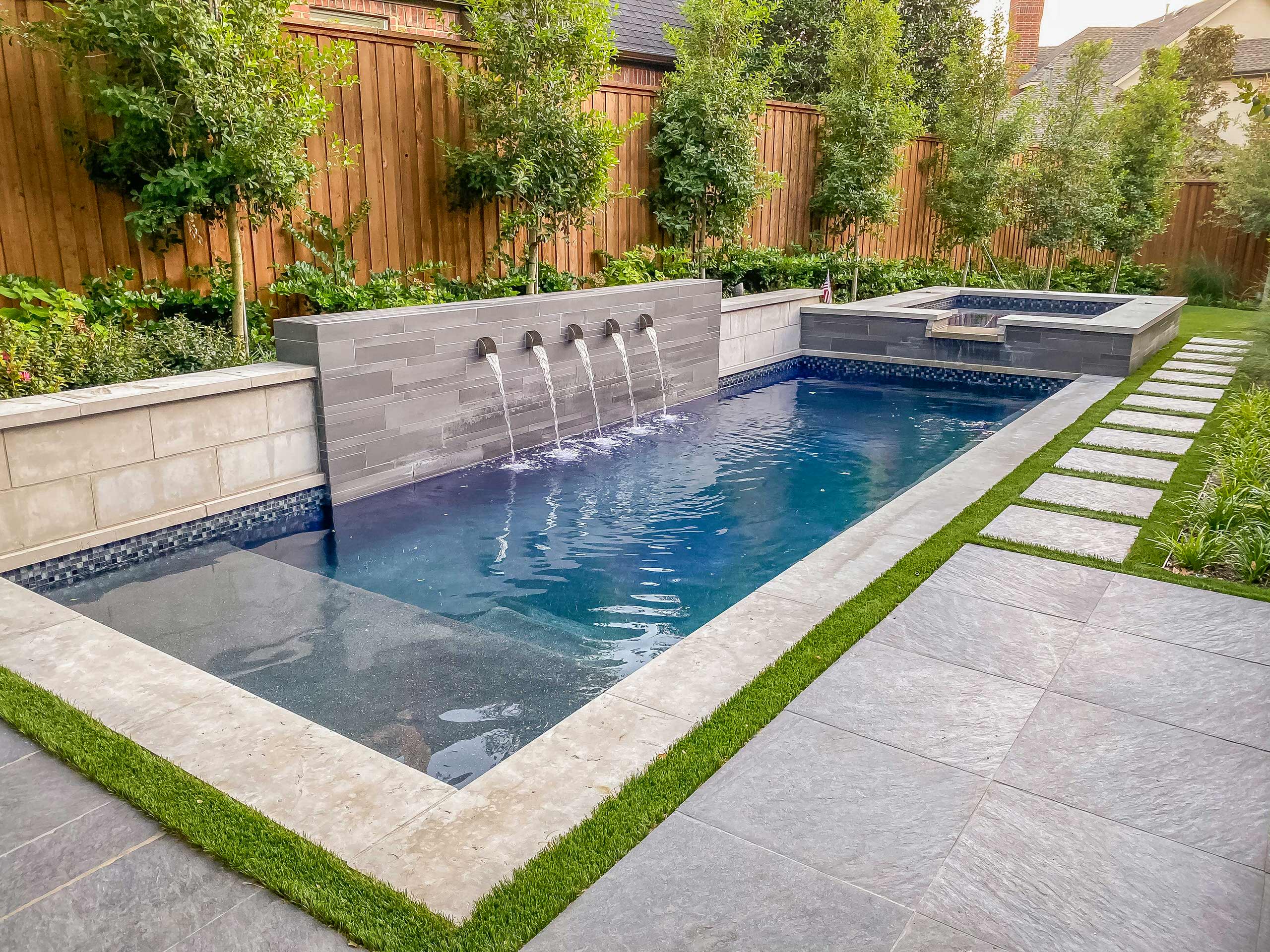 Modern Swimming Pool Design Trends in 2025